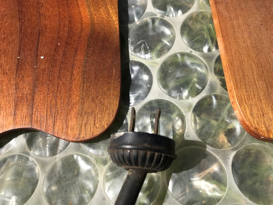 Antique Commercial Grade Mercantile Brass Ceiling Fan Hunter Fan & Motor Co - Very Heavy - Wooden Paddles Have Been Refinished [Photo 11]