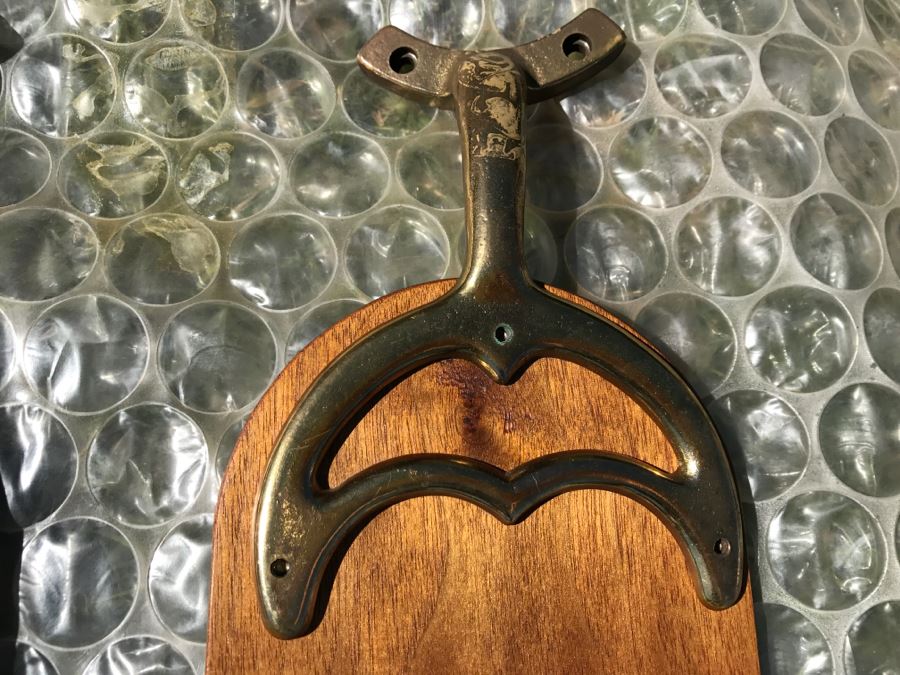 Antique Commercial Grade Mercantile Brass Ceiling Fan Hunter Fan & Motor Co - Very Heavy - Wooden Paddles Have Been Refinished [Photo 19]