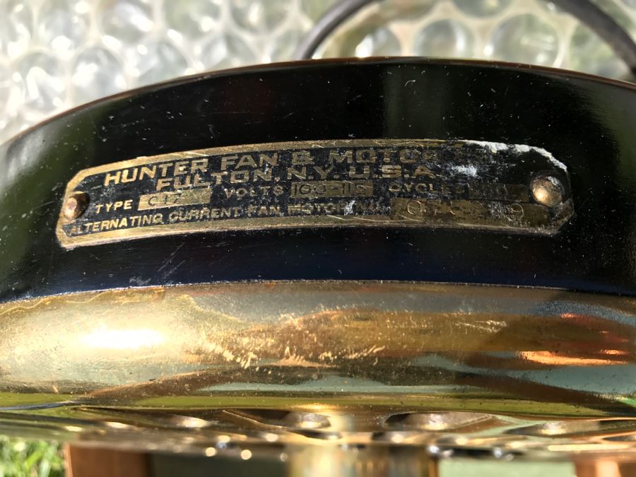 Antique Commercial Grade Mercantile Brass Ceiling Fan Hunter Fan & Motor Co - Very Heavy - Wooden Paddles Have Been Refinished [Photo 5]