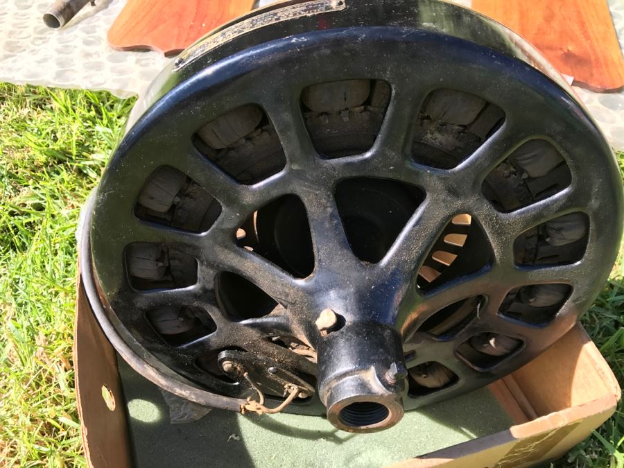 Antique Commercial Grade Mercantile Brass Ceiling Fan Hunter Fan & Motor Co - Very Heavy - Wooden Paddles Have Been Refinished [Photo 12]