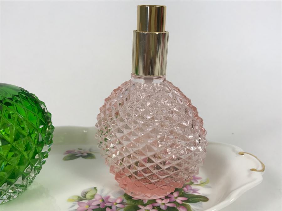 Pair Of Glass Perfume Bottles And Royal Albert Bone China Tray [Photo 4]