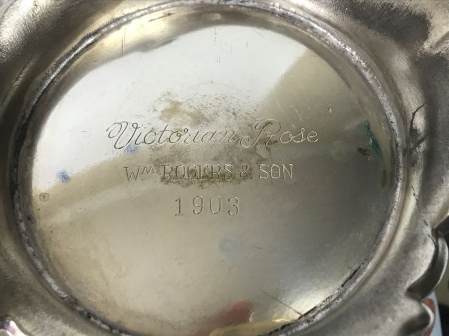 Silverplate Victorian Rose WM Rogers & Son Coffee Pot, Teapot, Creamer, Sugar And Serving Tray [Photo 16]
