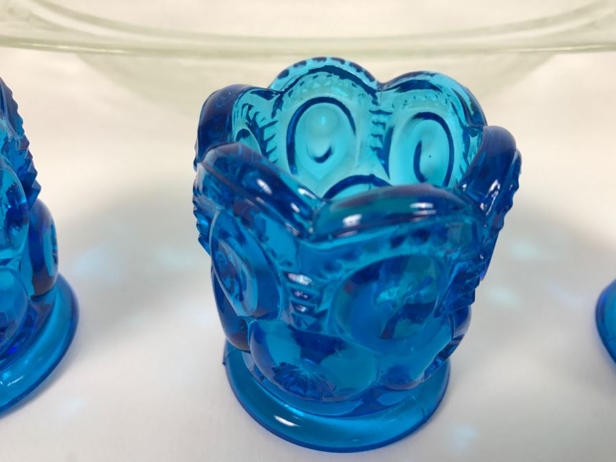 (3) Small Blue Glasses And Relief Glass Bowl [Photo 3]