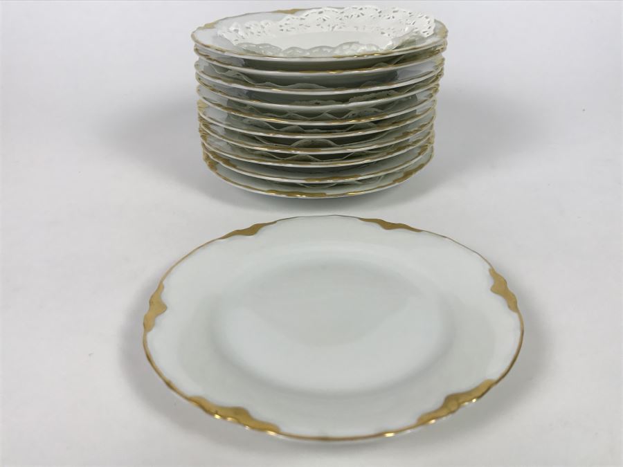 (11) Gold Rimmed Hor D'oeuvres Plates Q & E G Royal Austria [Photo 9]