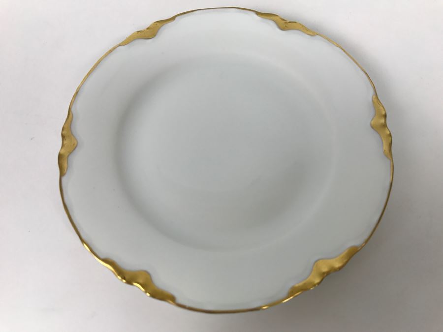 (11) Gold Rimmed Hor D'oeuvres Plates Q & E G Royal Austria [Photo 7]