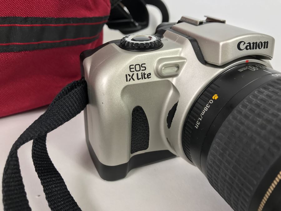 Canon EOS IX Lite With Auto Focus Lens And Tamrac Camera Bag [Photo 9]