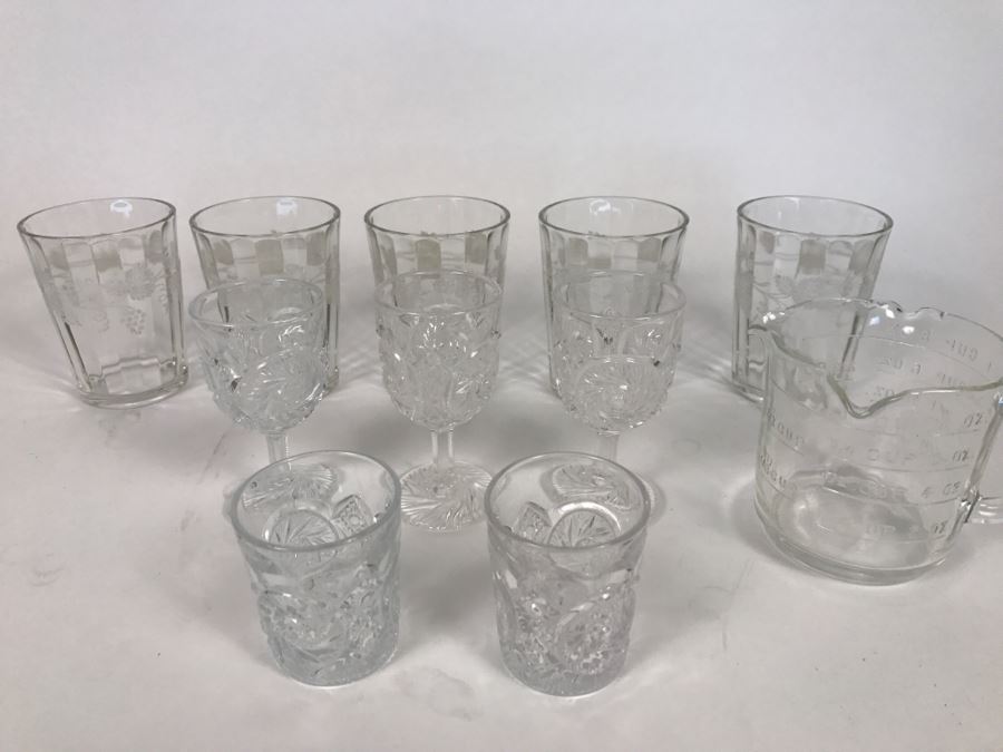 11 Piece Glassware Lot [Photo 1]