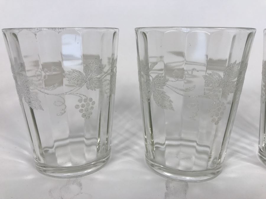 11 Piece Glassware Lot [Photo 15]