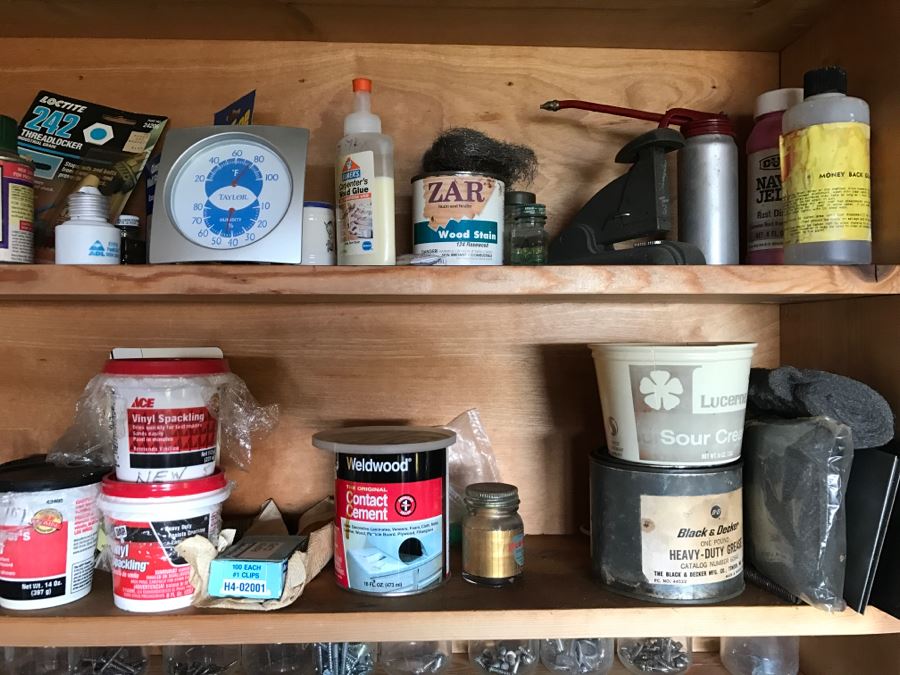 Workshop Lot With Jars Of Hardware, Nails And Various Supplies [Photo 9]