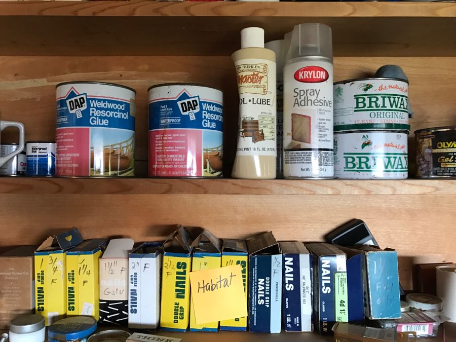 Workshop Lot With Jars Of Hardware, Nails And Various Supplies [Photo 11]