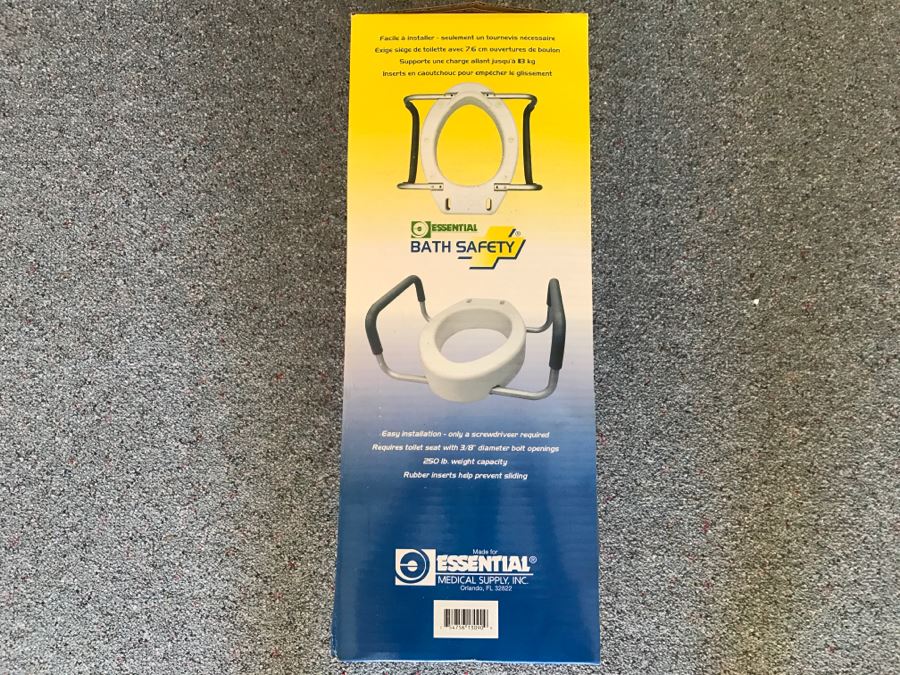 New Toilet Seat Riser With Removable Arms [Photo 4]