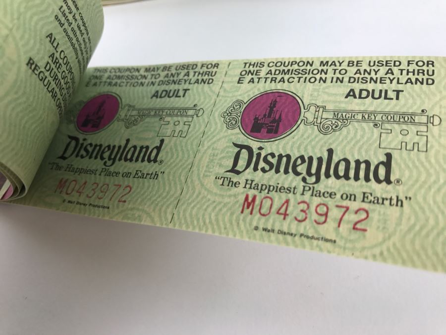 Lot Of Partially Used Vintage Disneyland Ticket Books [Photo 15]