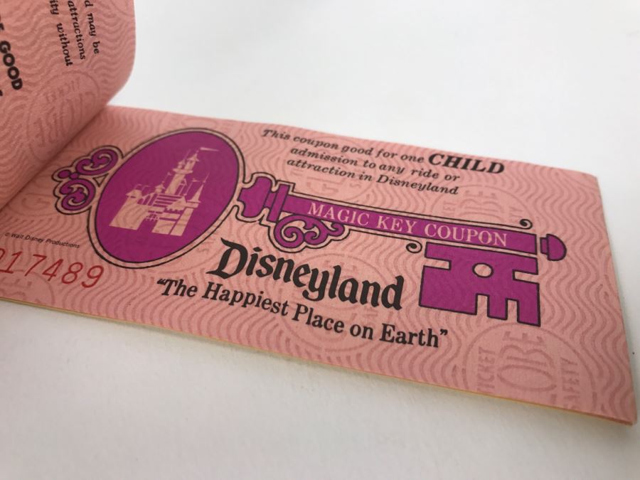 Lot Of Partially Used Vintage Disneyland Ticket Books [Photo 24]