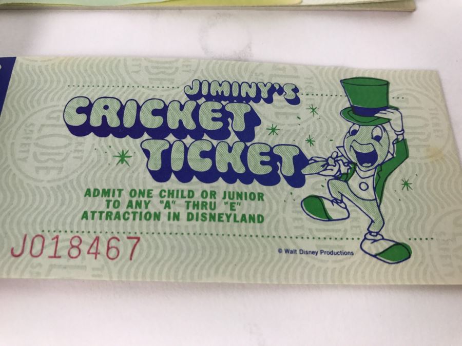 Lot Of Partially Used Vintage Disneyland Ticket Books [Photo 13]