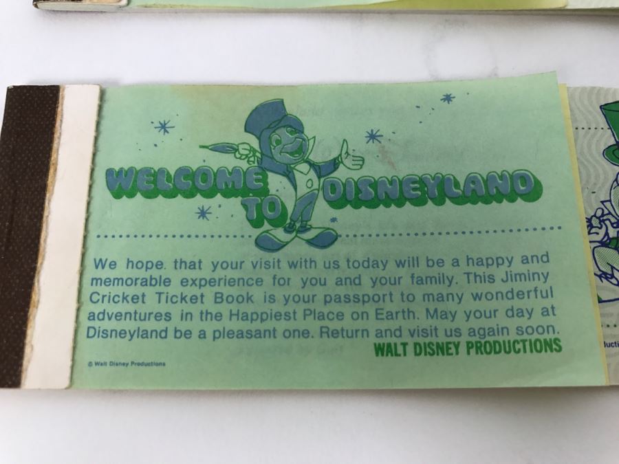 Lot Of Partially Used Vintage Disneyland Ticket Books [Photo 11]