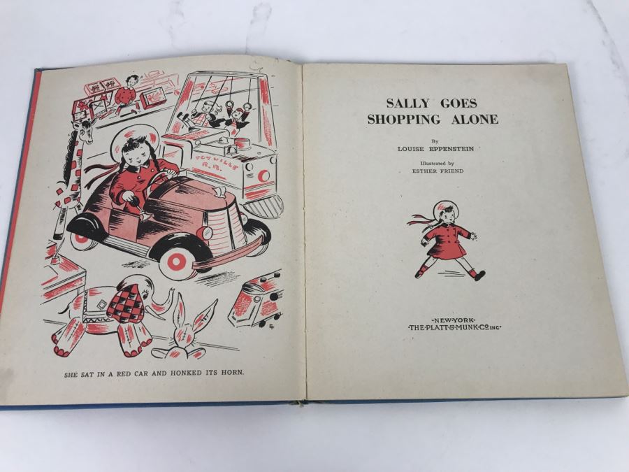 Vintage Book Sally Goes Shopping Alone By Louise Eppenstein Illustrated By Esther Friend, Copyright MCMXL By The Platt And Munk Co, Inc [Photo 2]