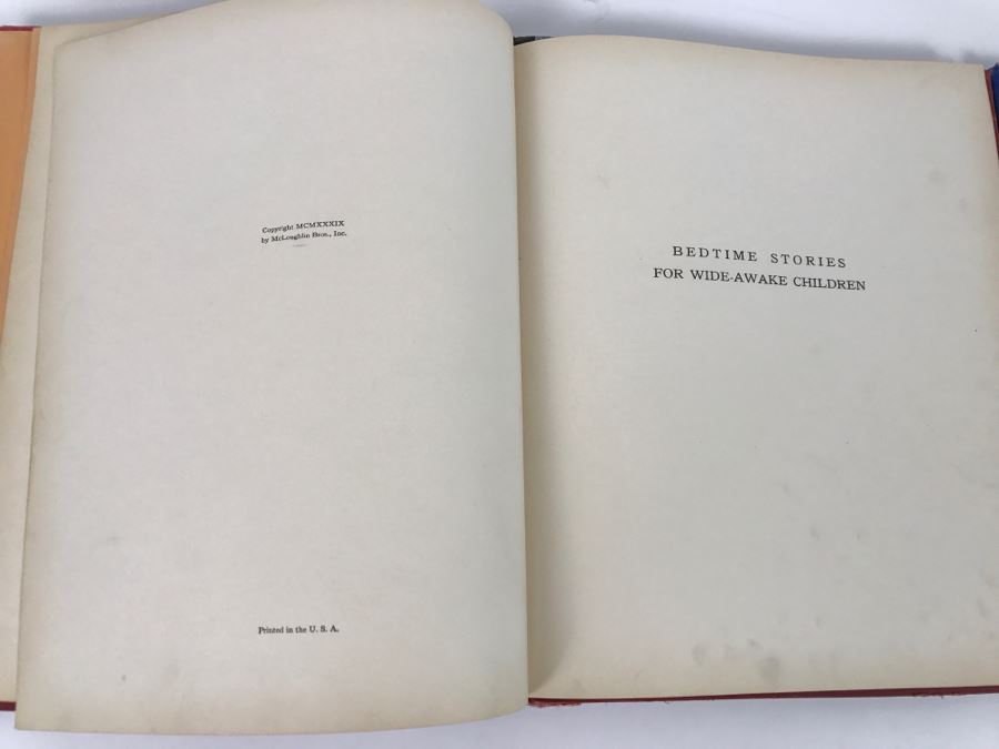 Vintage Books - Bedtime Stories For Wide Awake Children Copyright MCMXXXIX, Round The Mulberry Bush By Marion L. McNeil Copyright MCMXXXIII, And Three Famous Stories Illustrated By Mary Ellisworth Copyright 1941 [Photo 16]