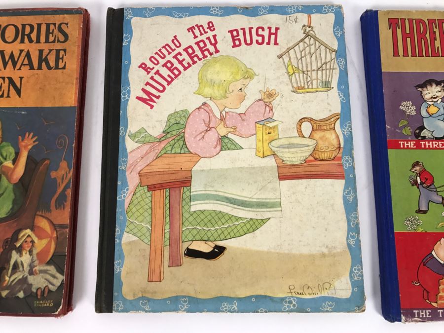 Vintage Books - Bedtime Stories For Wide Awake Children Copyright MCMXXXIX, Round The Mulberry Bush By Marion L. McNeil Copyright MCMXXXIII, And Three Famous Stories Illustrated By Mary Ellisworth Copyright 1941 [Photo 2]