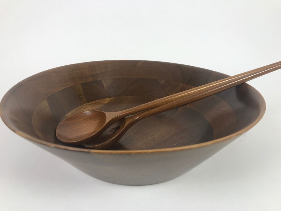 Vintage Woodcroftery Wooden Walnut Salad Bowl With Pair Of Mid-Century Modern Wooden Spoons [Photo 3]