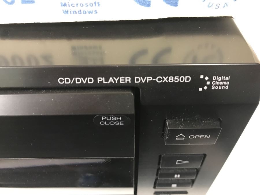 SONY 200 DVD / CD 200 Disc Explorer With Keyboard For Programming DVP-CX850D [Photo 8]
