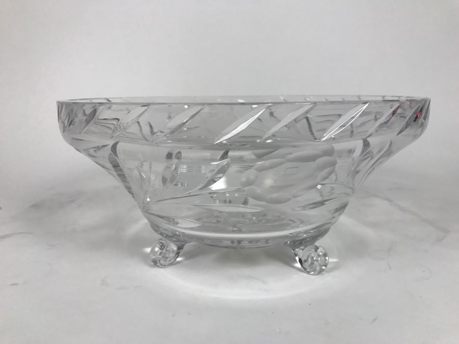 Footed Cut Glass Bowl [Photo 6]