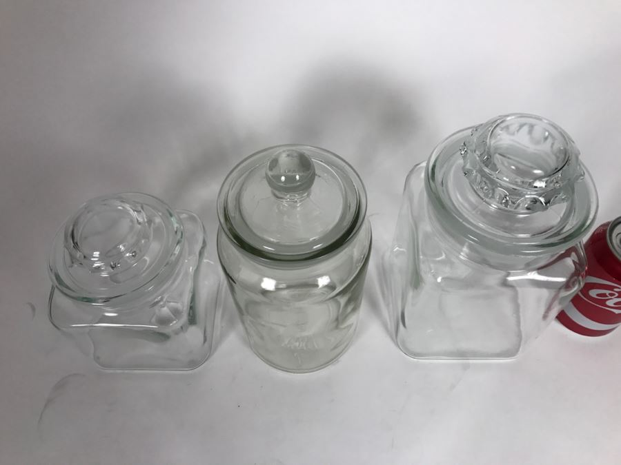 Set Of 3 Lidded Glass Jars [Photo 3]
