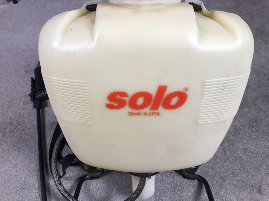Solo Chemical Backpack Sprayer [Photo 2]