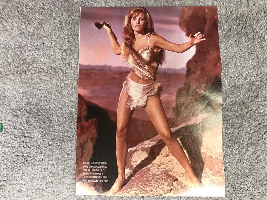 Vintage Litho Movie Poster Raquel Welch 'One Million Years B.C.' And Ursula Andress 'She' - Some Edge Tears [Photo 23]
