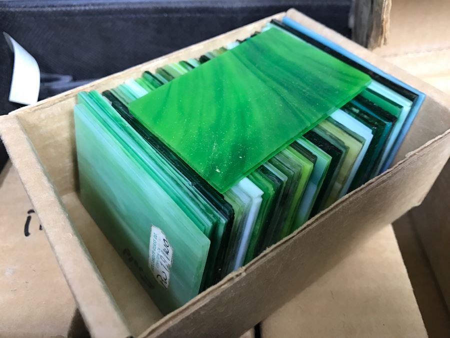 (12) Boxes Of Various Colored Stained Glass Pieces With Carrying Case [Photo 6]