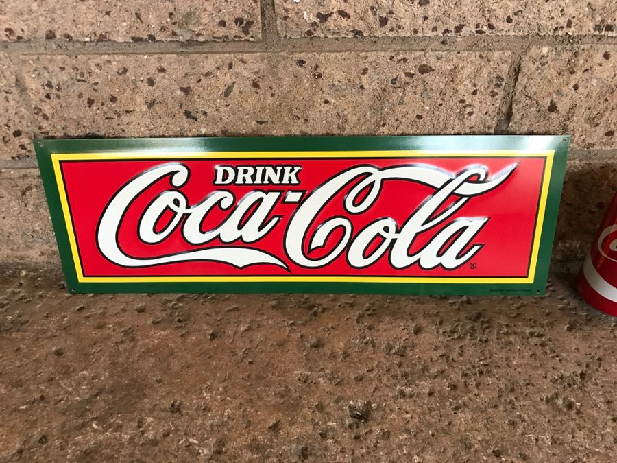 Official Coca-Cola Licensed Metal Coca-Cola Advertising Sign [Photo 2]