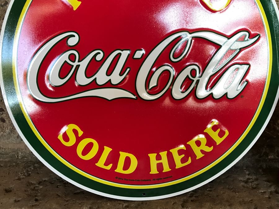 Official Coca-Cola Licensed Metal Coca-Cola Advertising Sign [Photo 4]