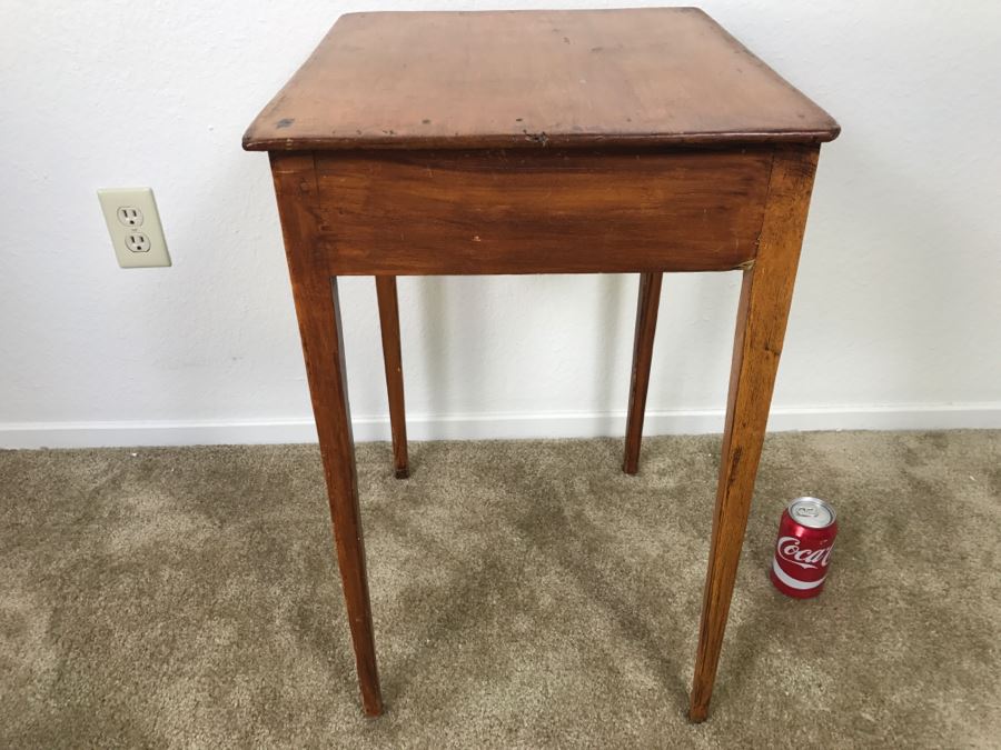Early American Primitive Antique Pine Side Table With Drawer 18.5'W X