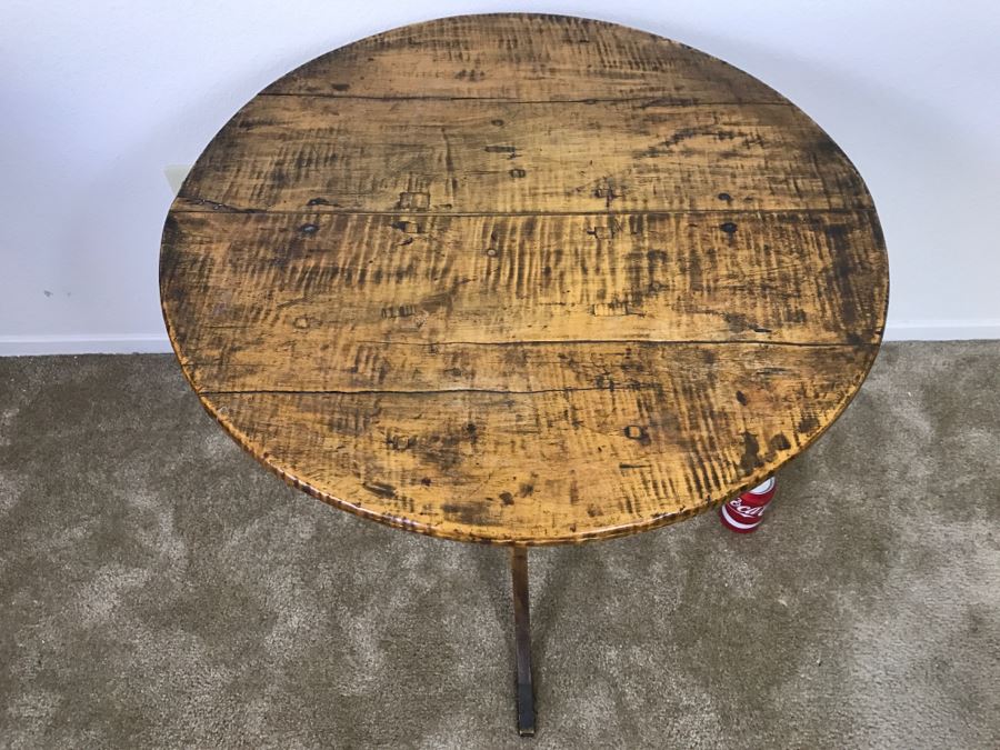 Antique Tilt Top Table - Click To See Description 27.5'R X 26'H [Photo 2]