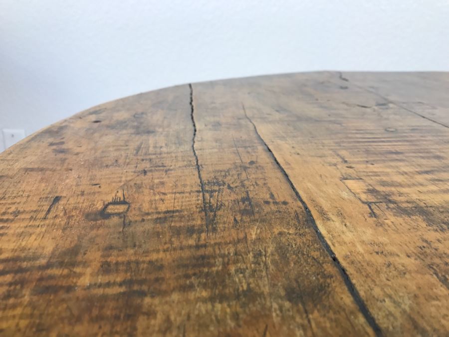 Antique Tilt Top Table - Click To See Description 27.5'R X 26'H [Photo 26]