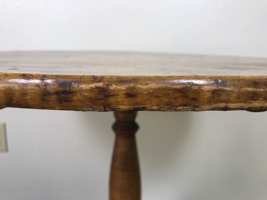 Antique Tilt Top Table - Click To See Description 27.5'R X 26'H [Photo 15]