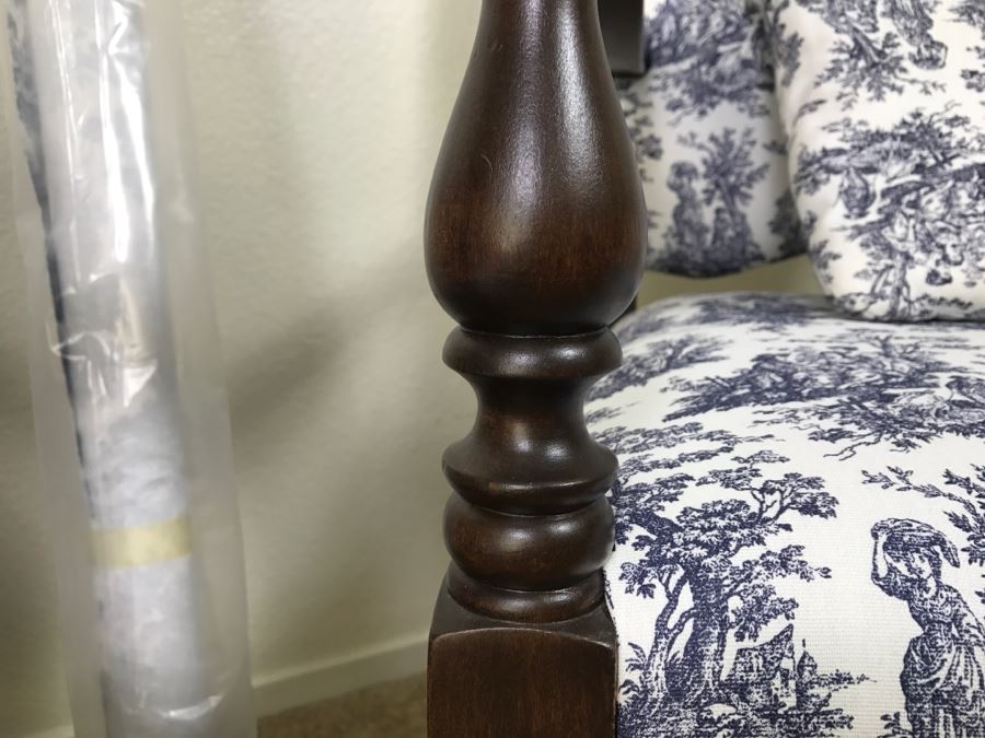 Vintage His And Her Newly Upholstered Chairs With Extra Bolt Of Fabric 24'W X 27'D X 34'H [Photo 13]