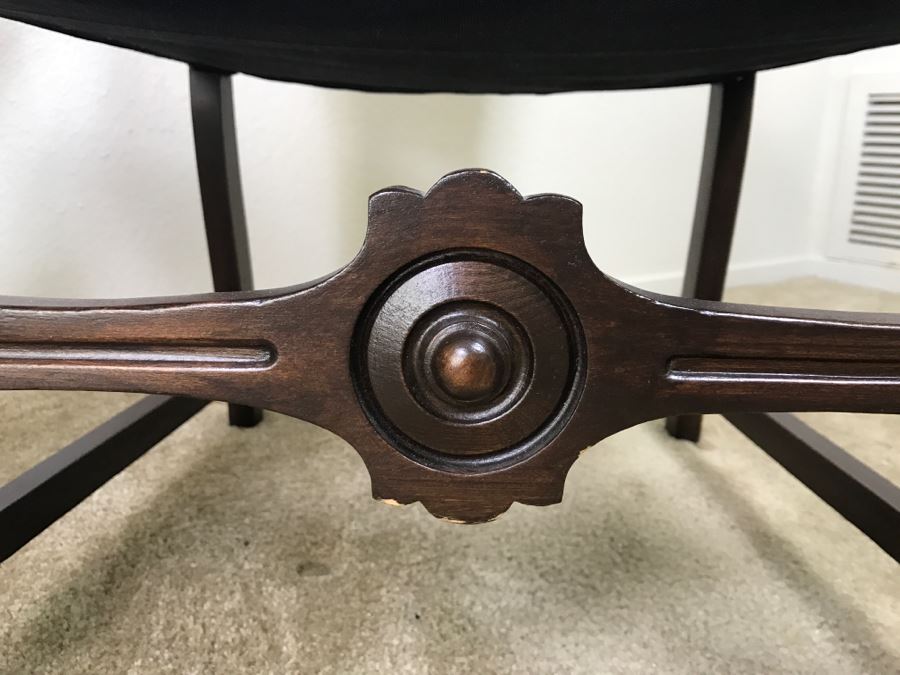 Vintage His And Her Newly Upholstered Chairs With Extra Bolt Of Fabric 24'W X 27'D X 34'H [Photo 12]