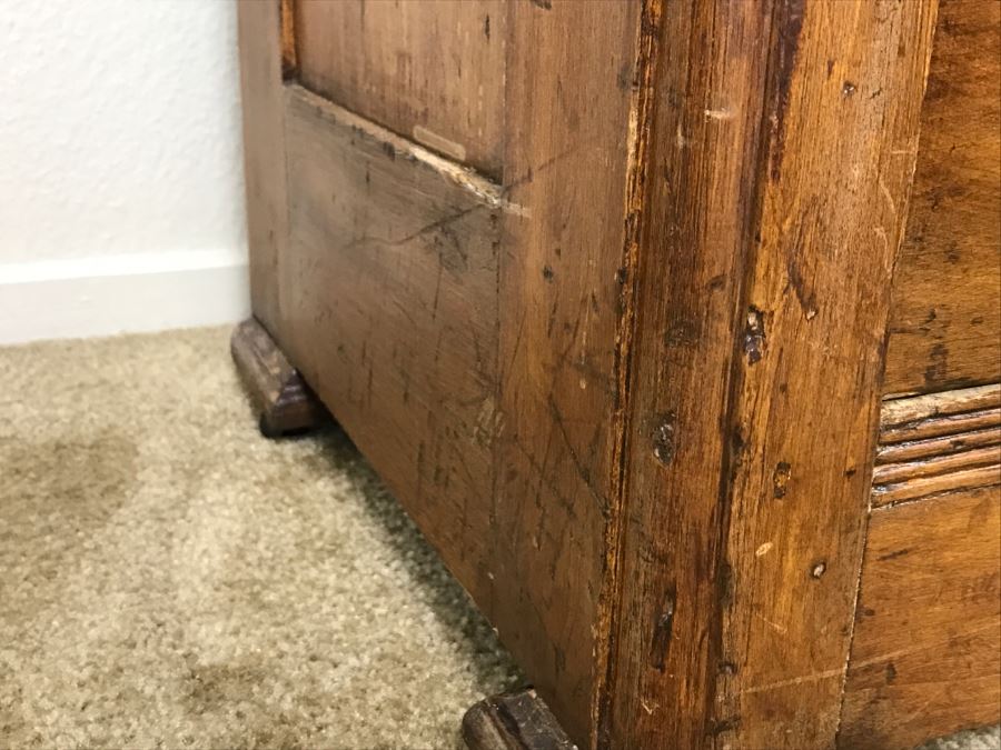 Primitive Antique Pine Wash Basin Chest Of Drawers On Casters 30'W X 16'D X 36'H [Photo 9]