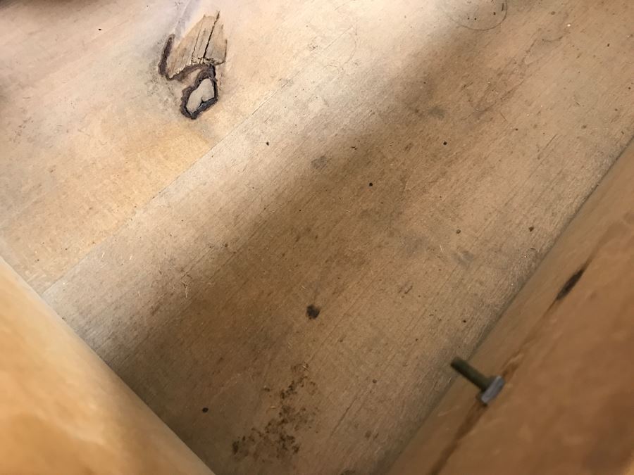 Primitive Antique Pine Wash Basin Chest Of Drawers On Casters 30'W X 16'D X 36'H [Photo 13]