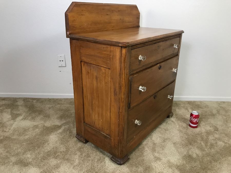 Primitive Antique Pine Wash Basin Chest Of Drawers On Casters 30'W X 16'D X 36'H [Photo 17]