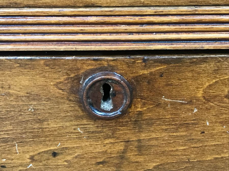 Primitive Antique Pine Wash Basin Chest Of Drawers On Casters 30'W X 16'D X 36'H [Photo 5]