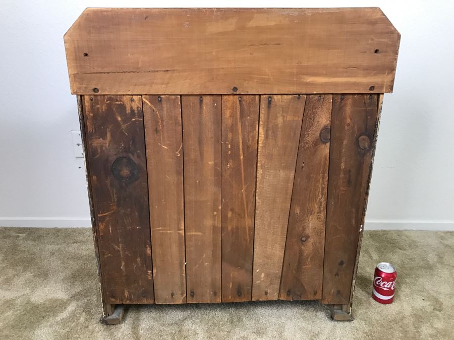 Primitive Antique Pine Wash Basin Chest Of Drawers On Casters 30'W X 16'D X 36'H [Photo 21]
