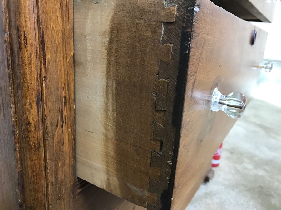 Primitive Antique Pine Wash Basin Chest Of Drawers On Casters 30'W X 16'D X 36'H [Photo 12]