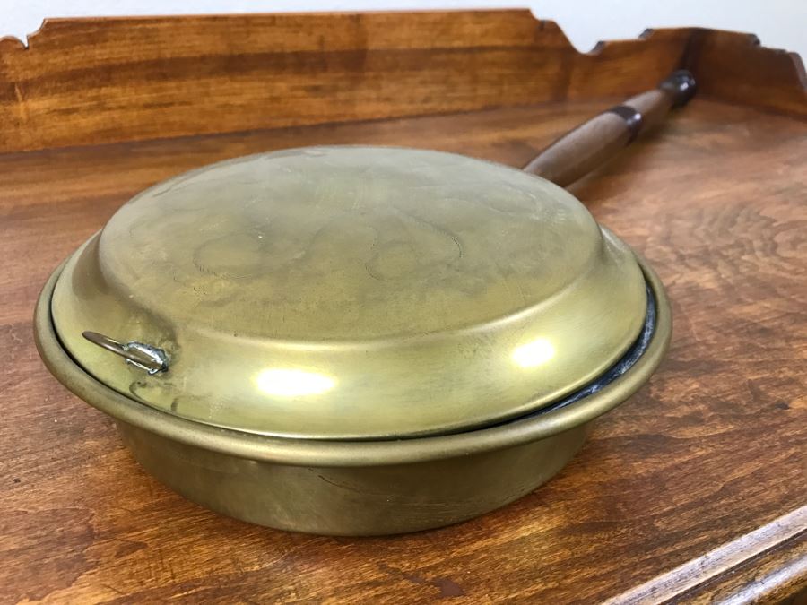 Antique Brass Bed Warmer [Photo 2]