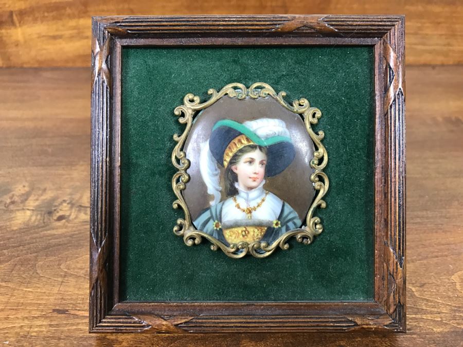 Framed Vintage Hand Painted Porcelain Portrait Of Woman [Photo 2]