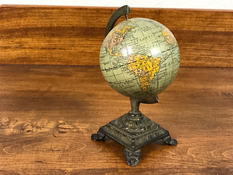 Schotte and Co. mini terrestrial globe