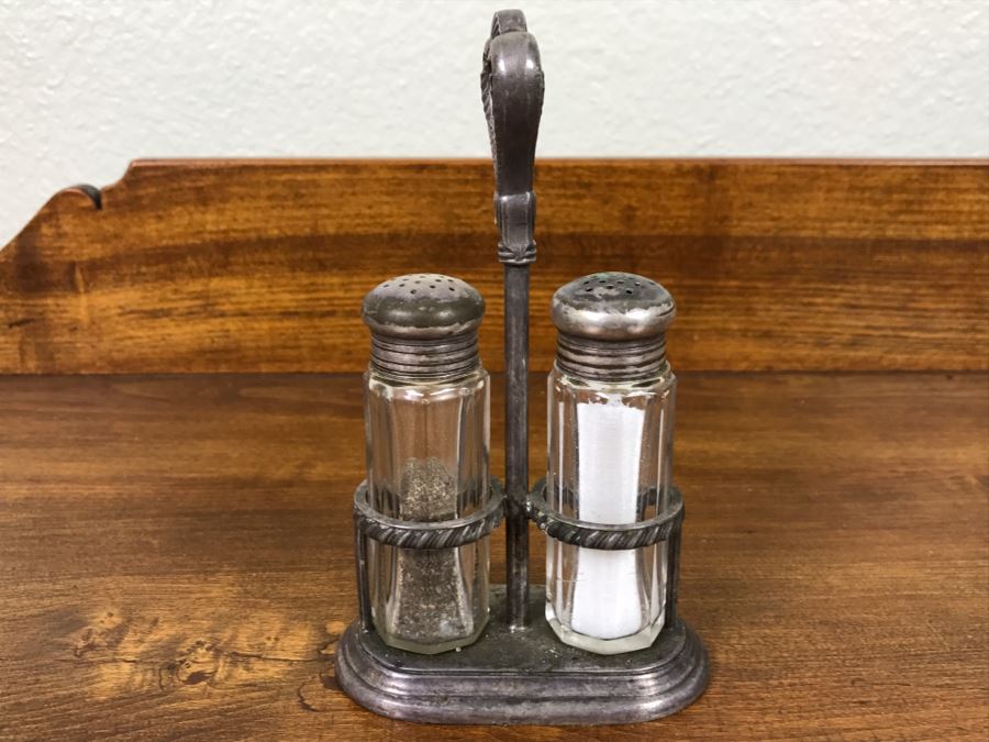 USMC Internation Silver Co Salt And Pepper Shakers With Stand Marked 05062 70