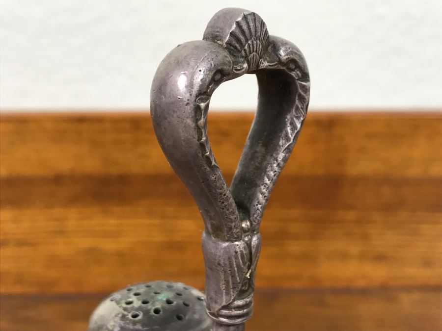 USMC Internation Silver Co Salt And Pepper Shakers With Stand Marked 05062 70 [Photo 10]