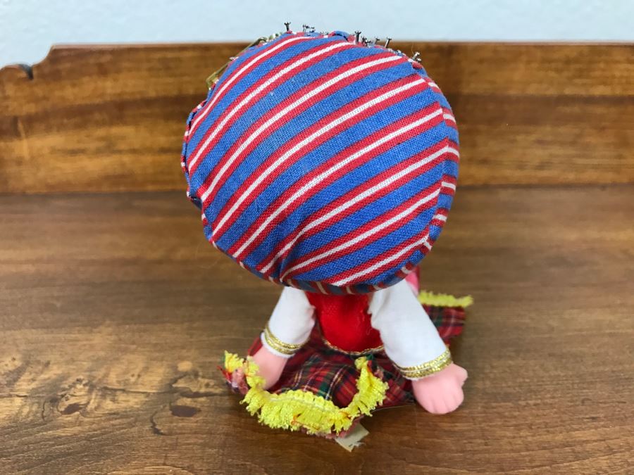 Vintage 1977 Genie Pin Cushion J. S. N. Y. [Photo 8]