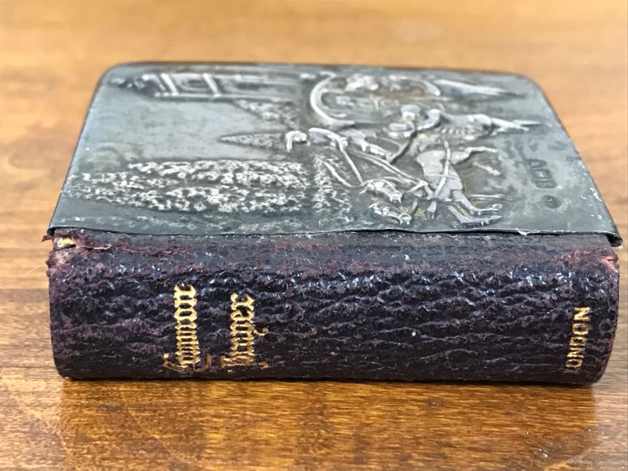 Vintage Miniature Book With Silver Embossed Cover The Book Of Common Prayer The Church Of England Printed By Eyre & Spottiswoode Printers To The King's Most Excellent Majesty London [Photo 27]